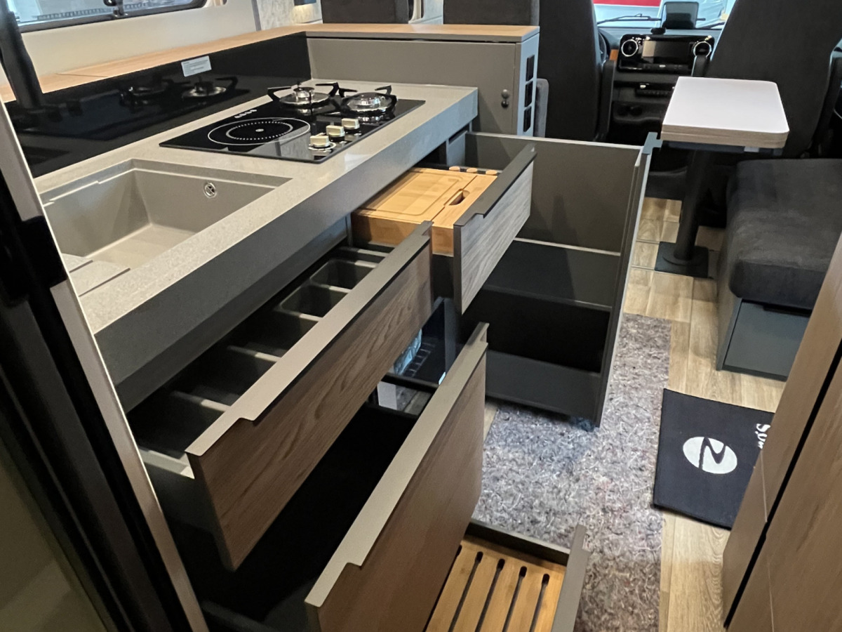 Niesmann Arto 88, bild 5 av 34