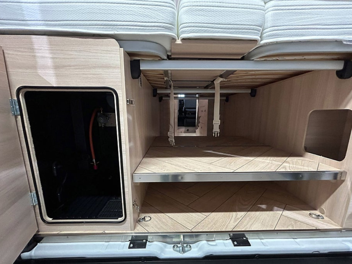 CHALLENGER V217 Break Edition - LÅNGBÄDDAR - AUTOMAT - DIESELVÄRMARE - KAMP, bild 25 av 45