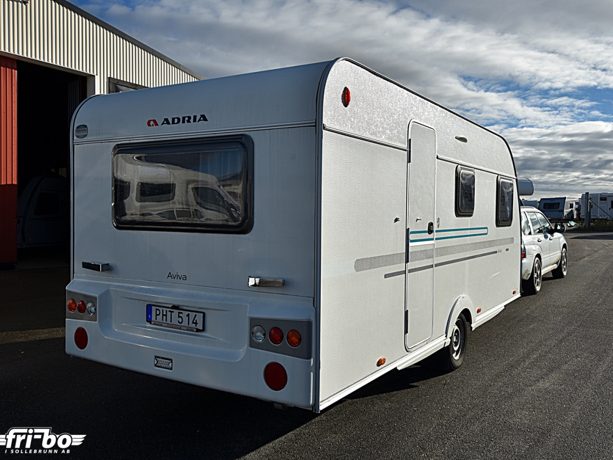 Adria 492 LU Aviva, Långbäddar, bild 23 av 25