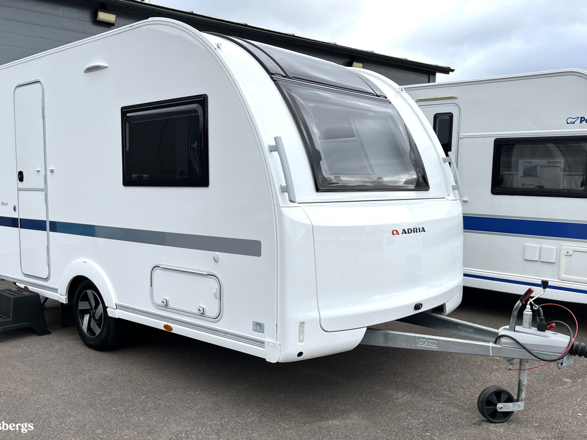 Adria ALTEA 362 LH - 3.95 ränta utökad garanti, bild 1 av 22