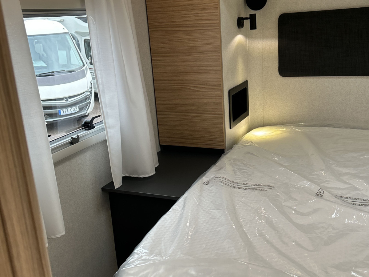 Pilote G740 FC Queenbed, bild 12 av 36
