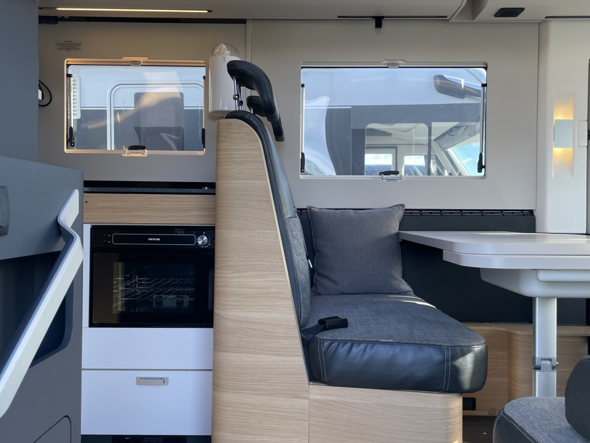 Adria SONIC 700 SL, bild 5 av 13