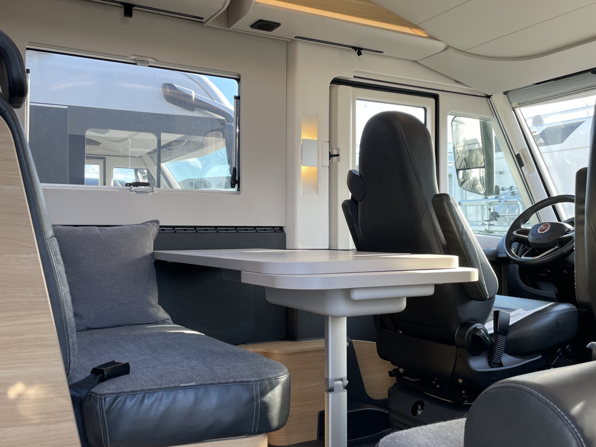 Adria SONIC 700 SL, bild 6 av 13
