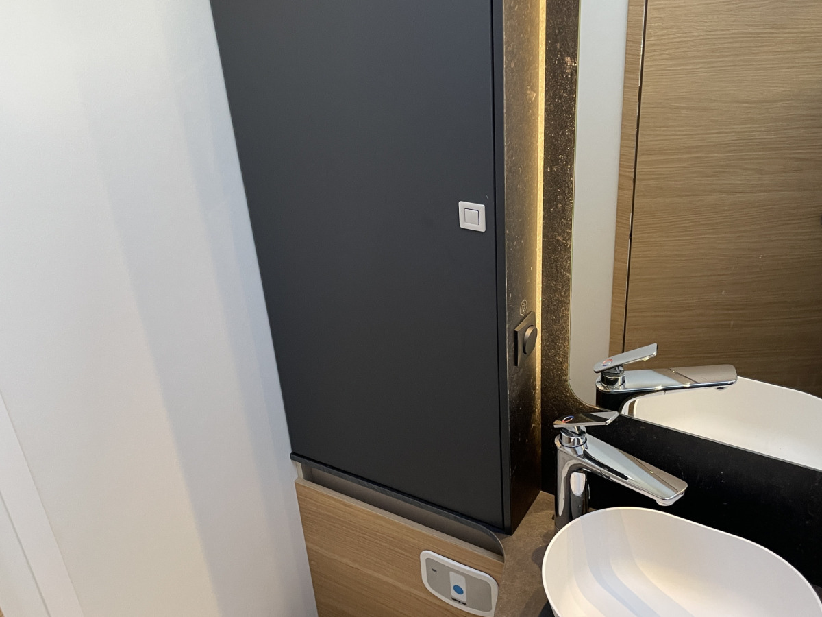 Adria SONIC 700 SL, bild 10 av 13