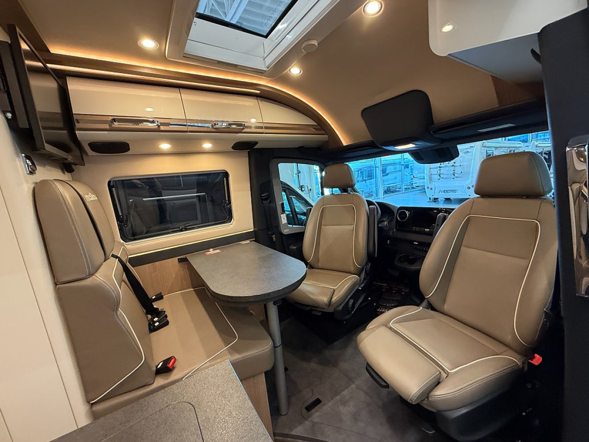 Malibu Carthago Van Genius 641 LE 4x4 Performance *Långbädd*, bild 8 av 21