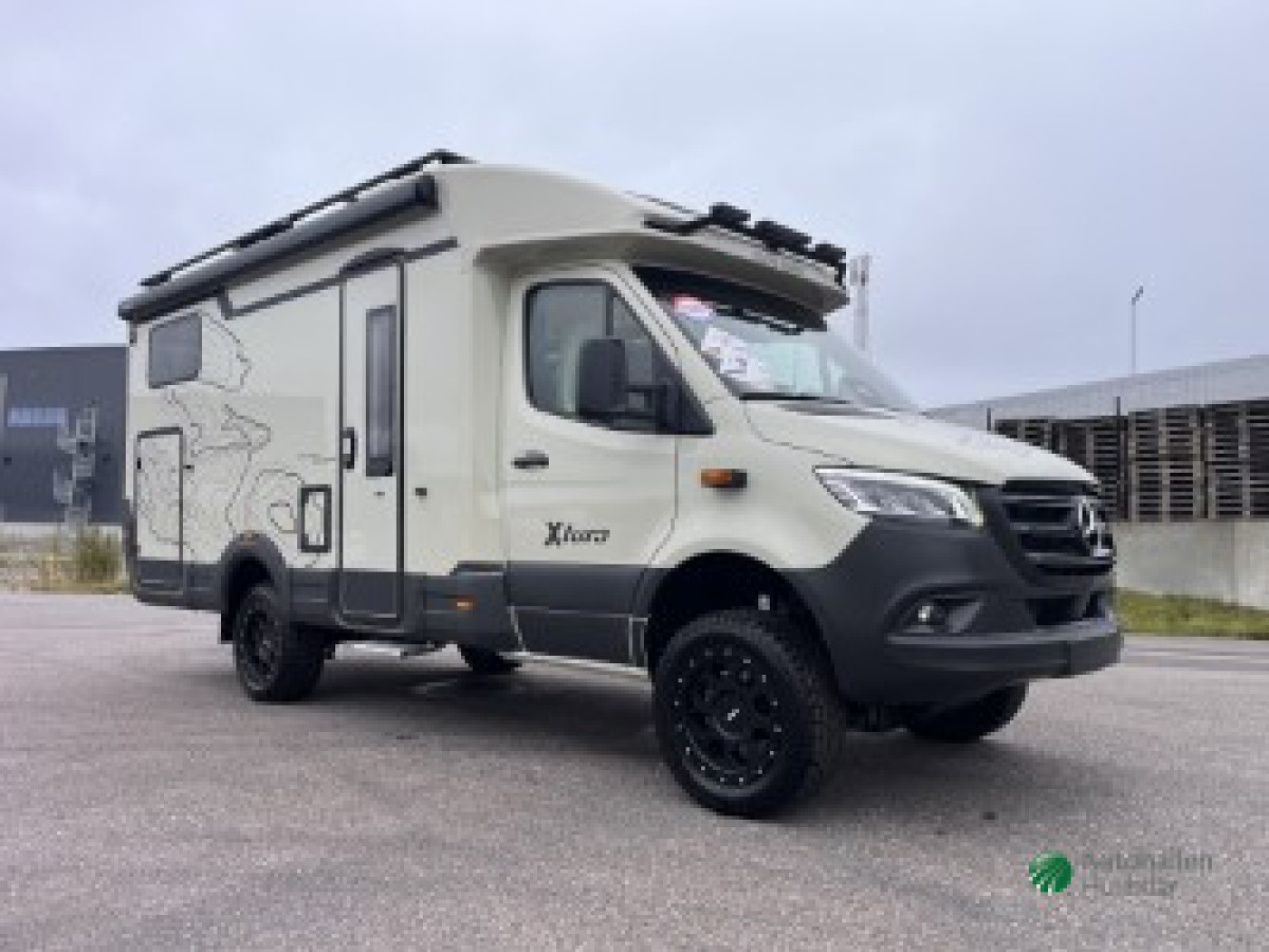 Eura Mobil XTURA 686 EF / 4 Åkande / 3 Sovande, bild 1 av 21