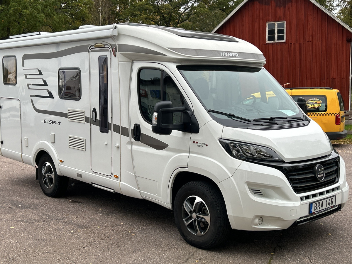 Hymer 474 höga långbäddar, bild 2 av 28