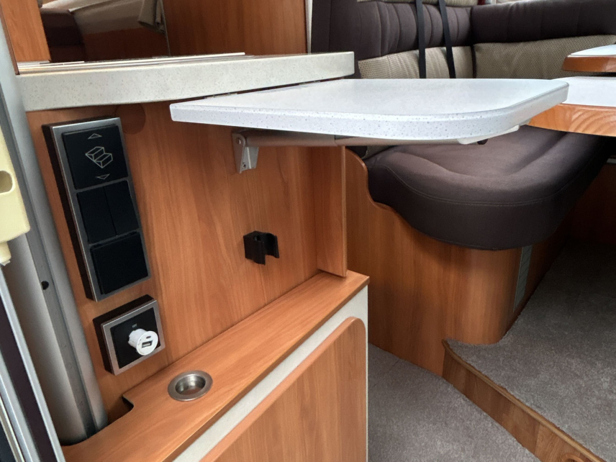 Hymer 474 höga långbäddar, bild 27 av 28