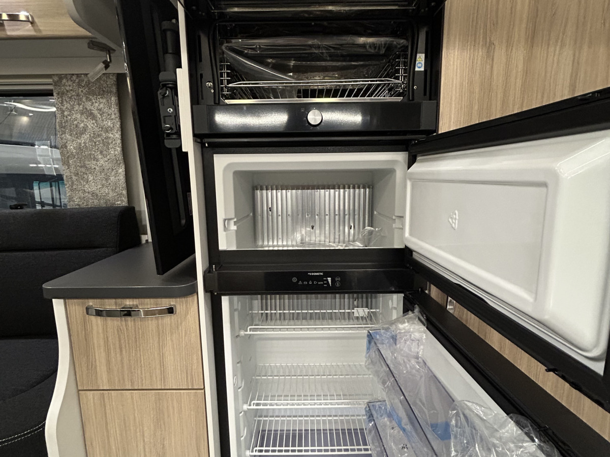 Frankia I 740 Plus Edition Together - 65 år - SPARA 158 300 kr SNART I LAGER, bild 10 av 18
