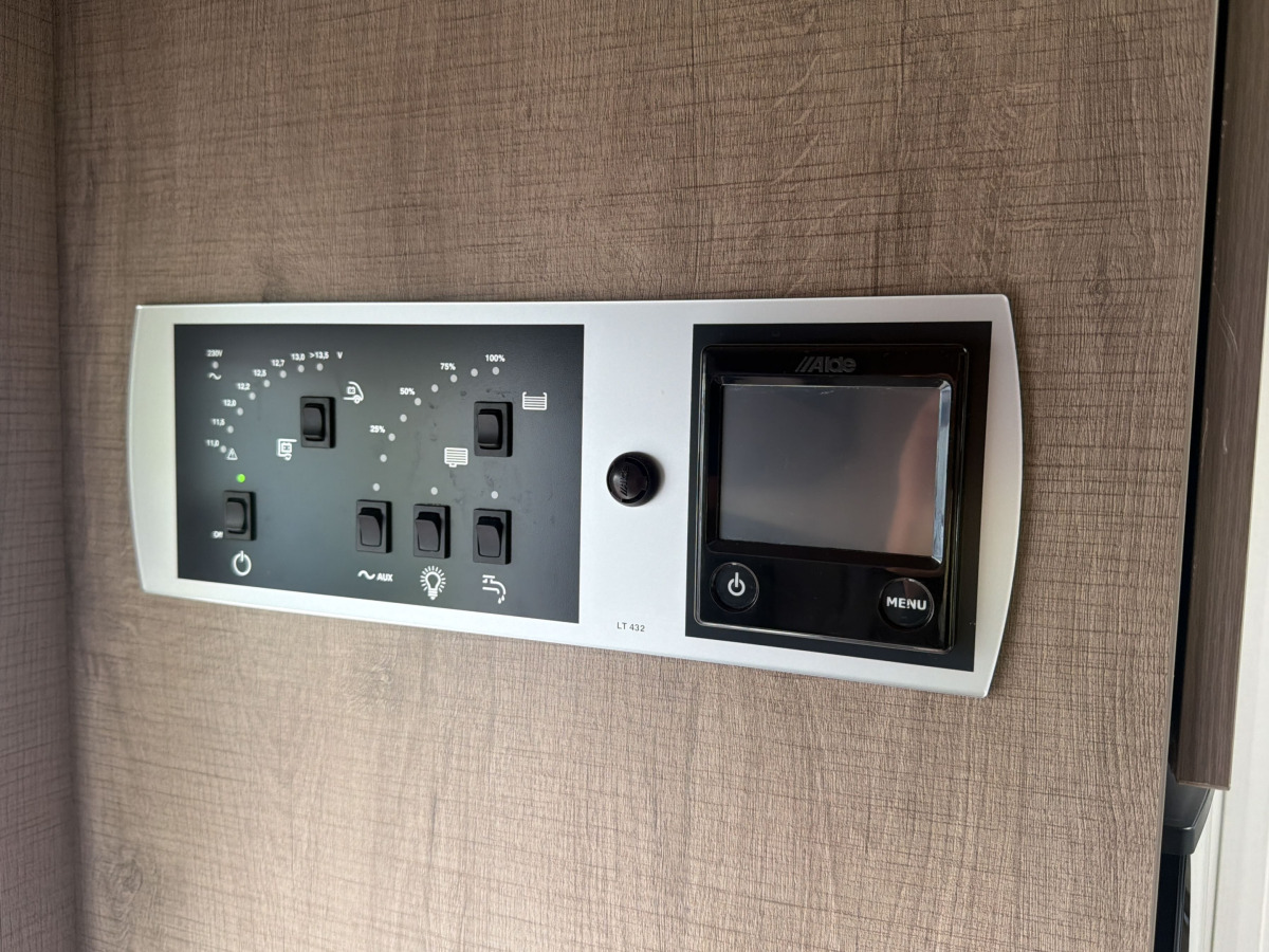 Pilote P746 C Queenbed, bild 11 av 17