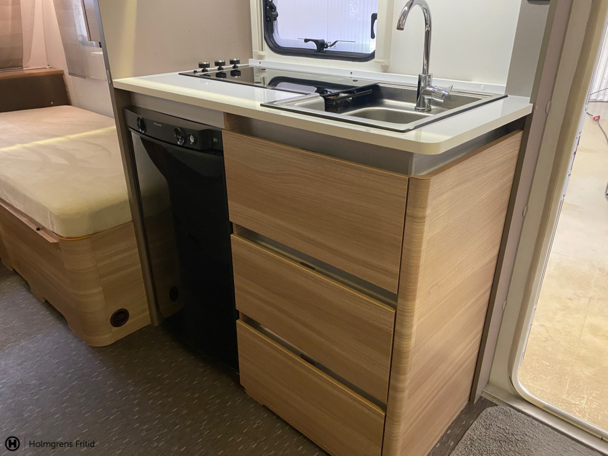 Adria Altea 472 LU, bild 6 av 13