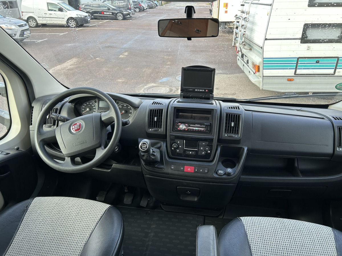 LMC T592 Franskbädd 5,99 m, bild 8 av 22