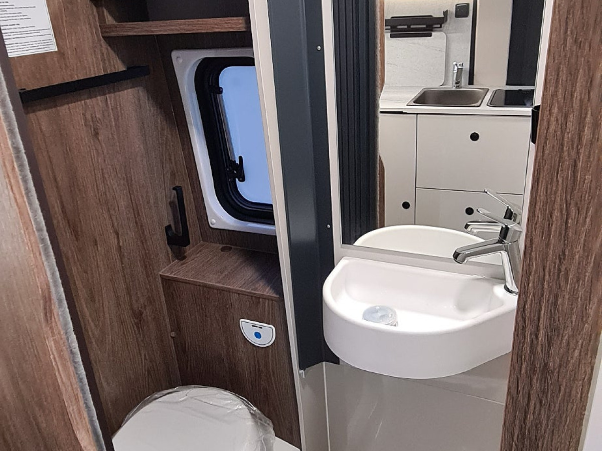 Ci Kyros Duo Elite Långbädd, Automat, Solceller, bild 6 av 13