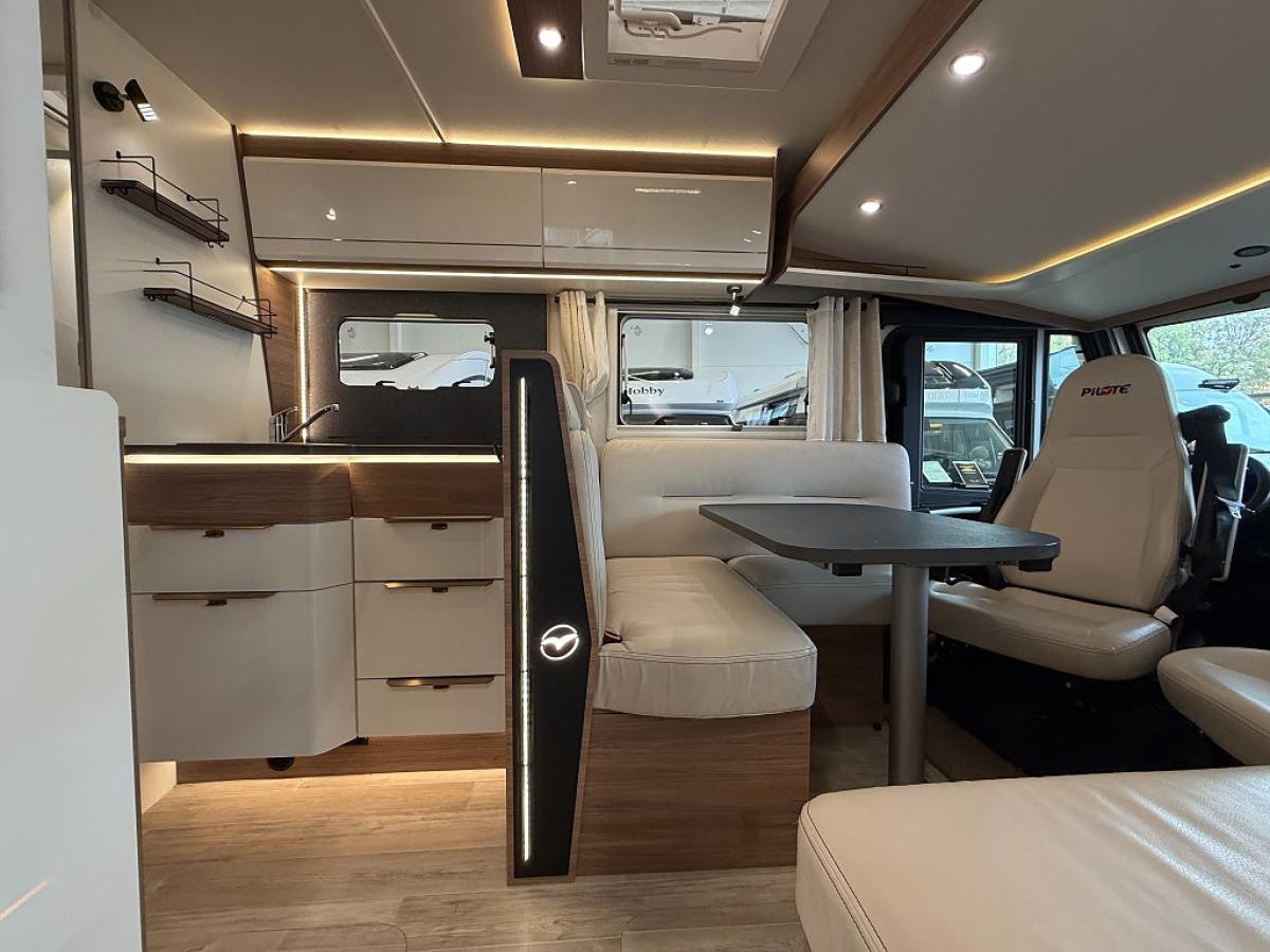 Pilote G 740 C Evidence *Automat*Queenbed*ALDE*, bild 7 av 20