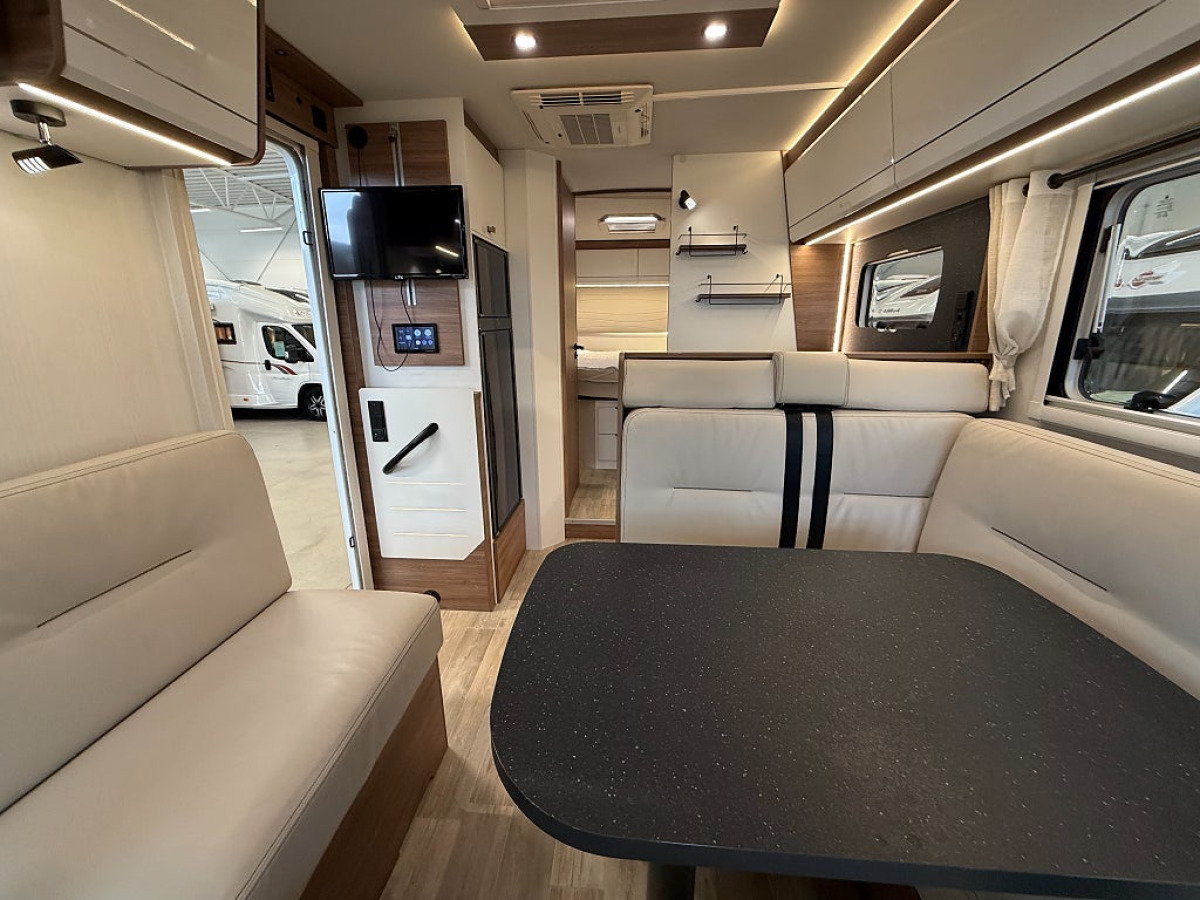 Pilote G 740 C Evidence *Automat*Queenbed*ALDE*, bild 8 av 20