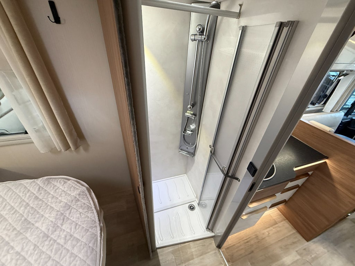 Pilote G 740 C Evidence *Automat*Queenbed*ALDE*, bild 13 av 20