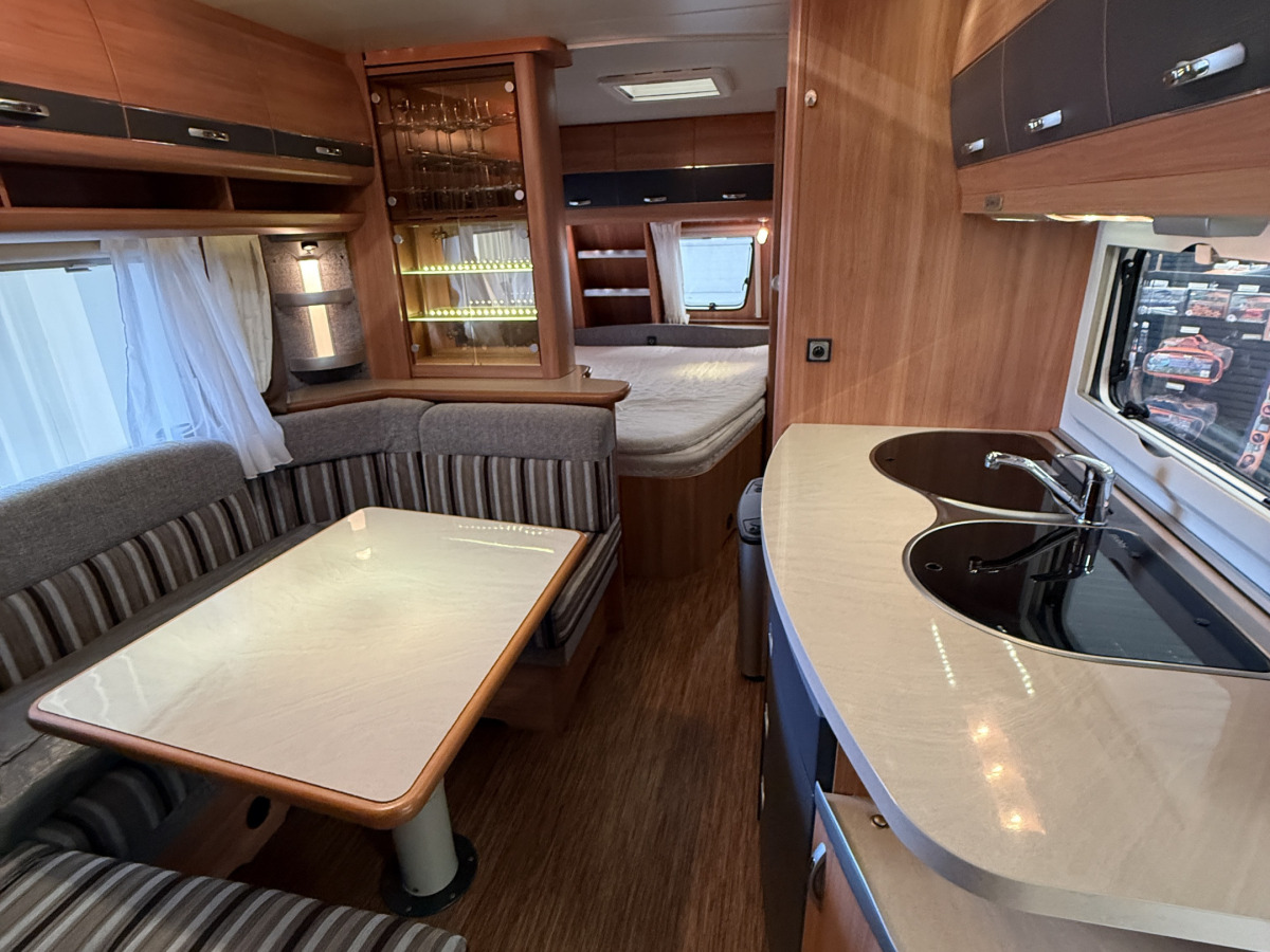 Hobby 560 KMFE DE LUXE, bild 6 av 17