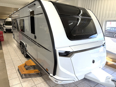 Knaus Südwind 650 PXB Queenbädd