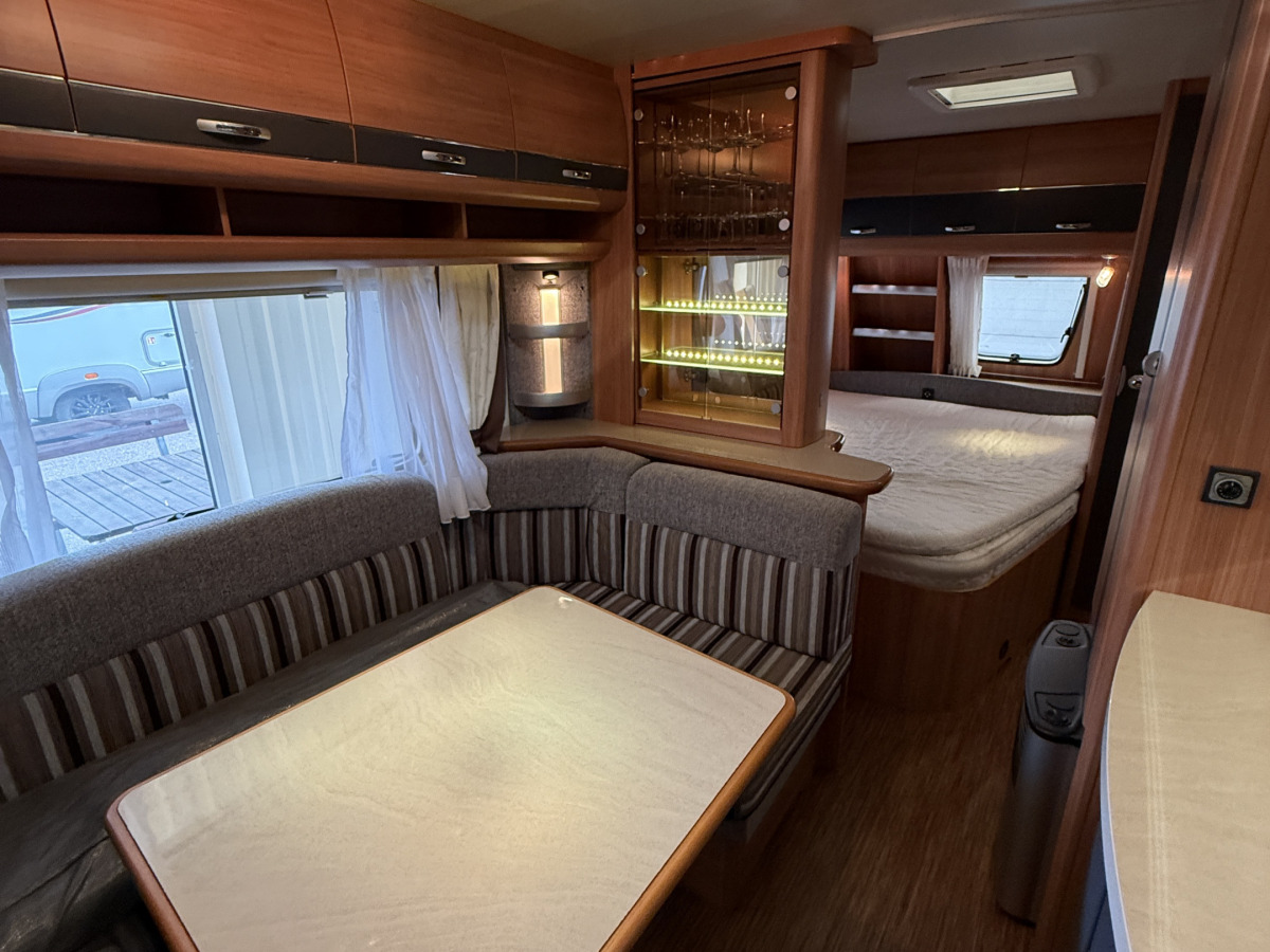 Hobby 560 KMFE DE LUXE, bild 7 av 17