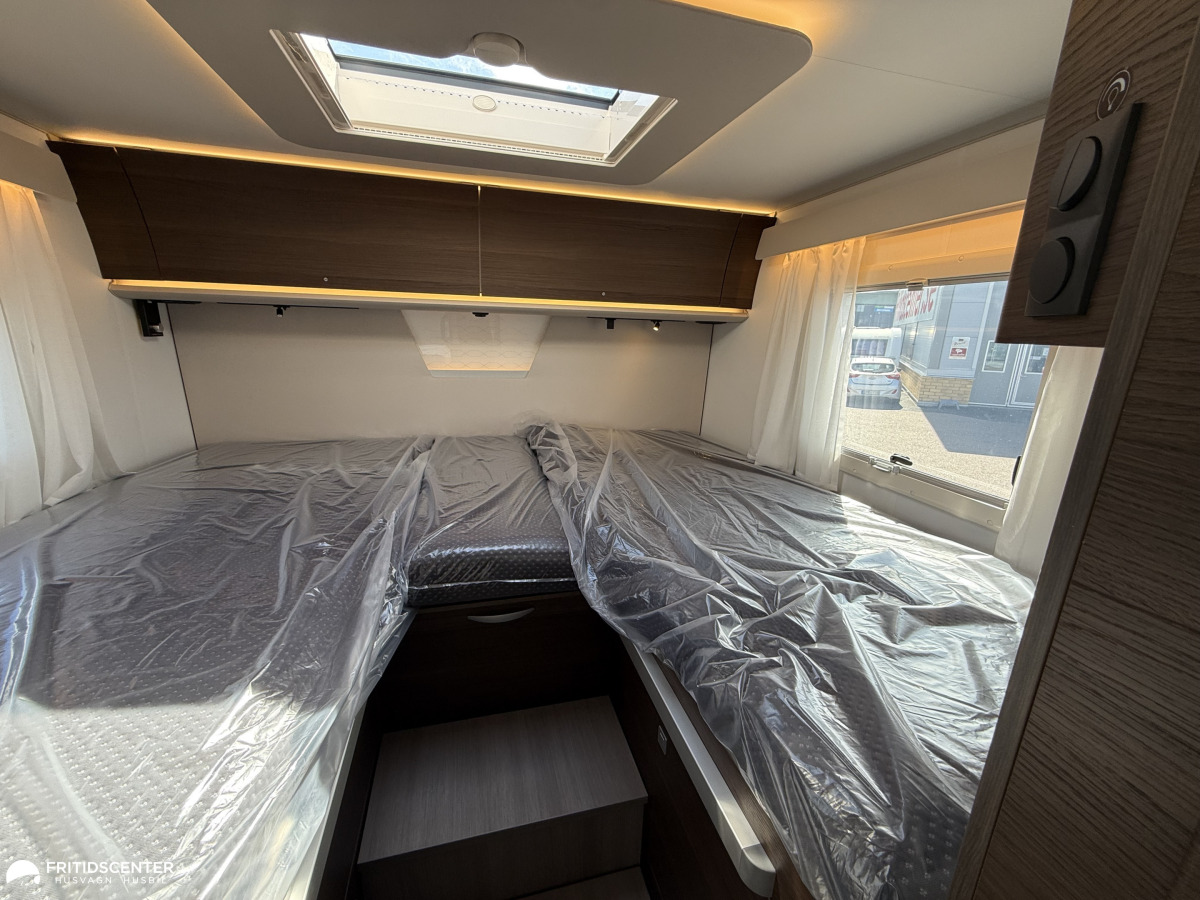 Adria SONIC SUPREME 700 DL /180 HK *INKOMMANDE*, bild 13 av 30