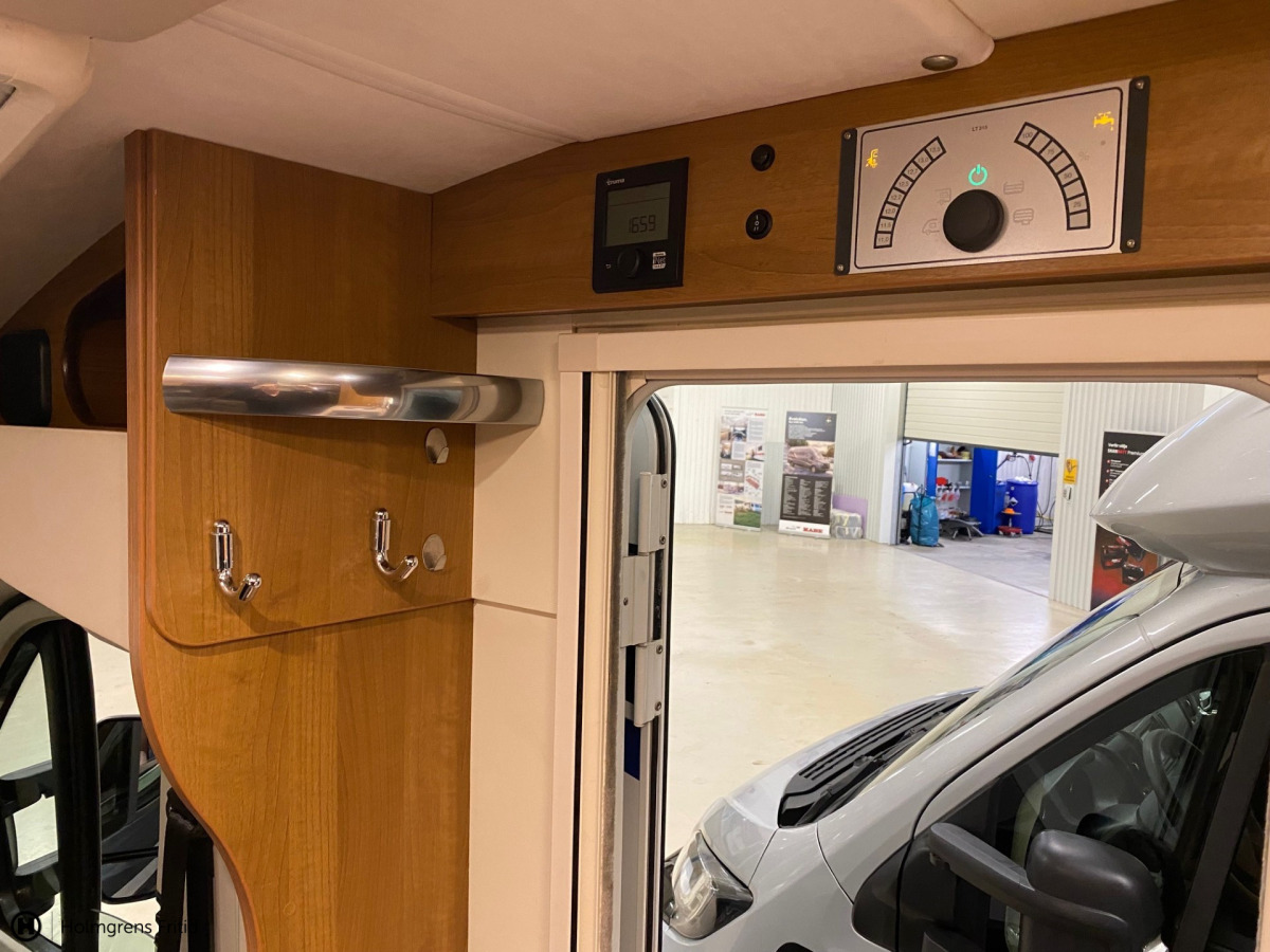 Knaus Van Ti 650 MEG, bild 12 av 17