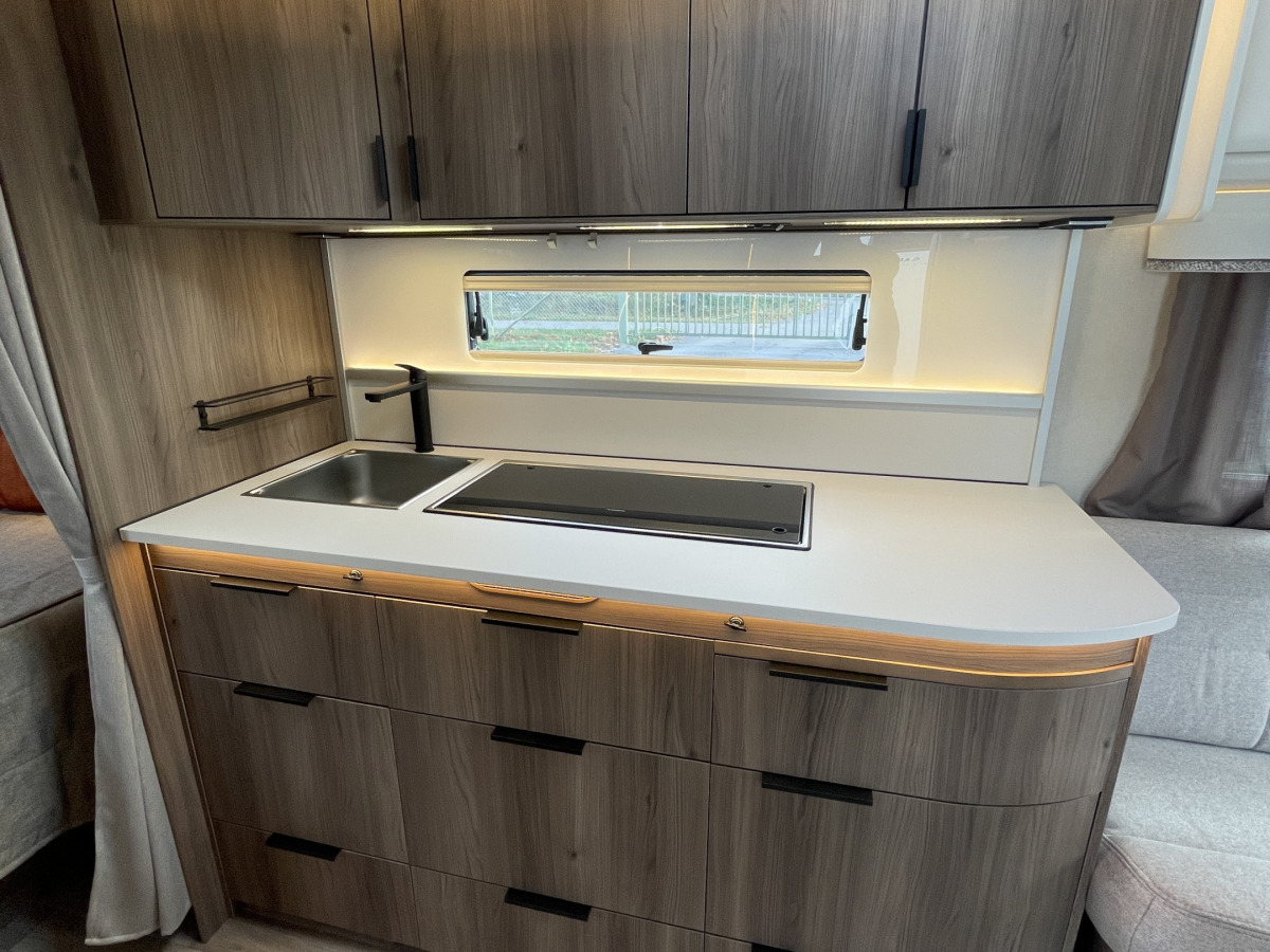 KABE ONYX 630 TDL KS STOR TOALETT KOMFORTPAKET LÅNGBÄDDAR, bild 12 av 32