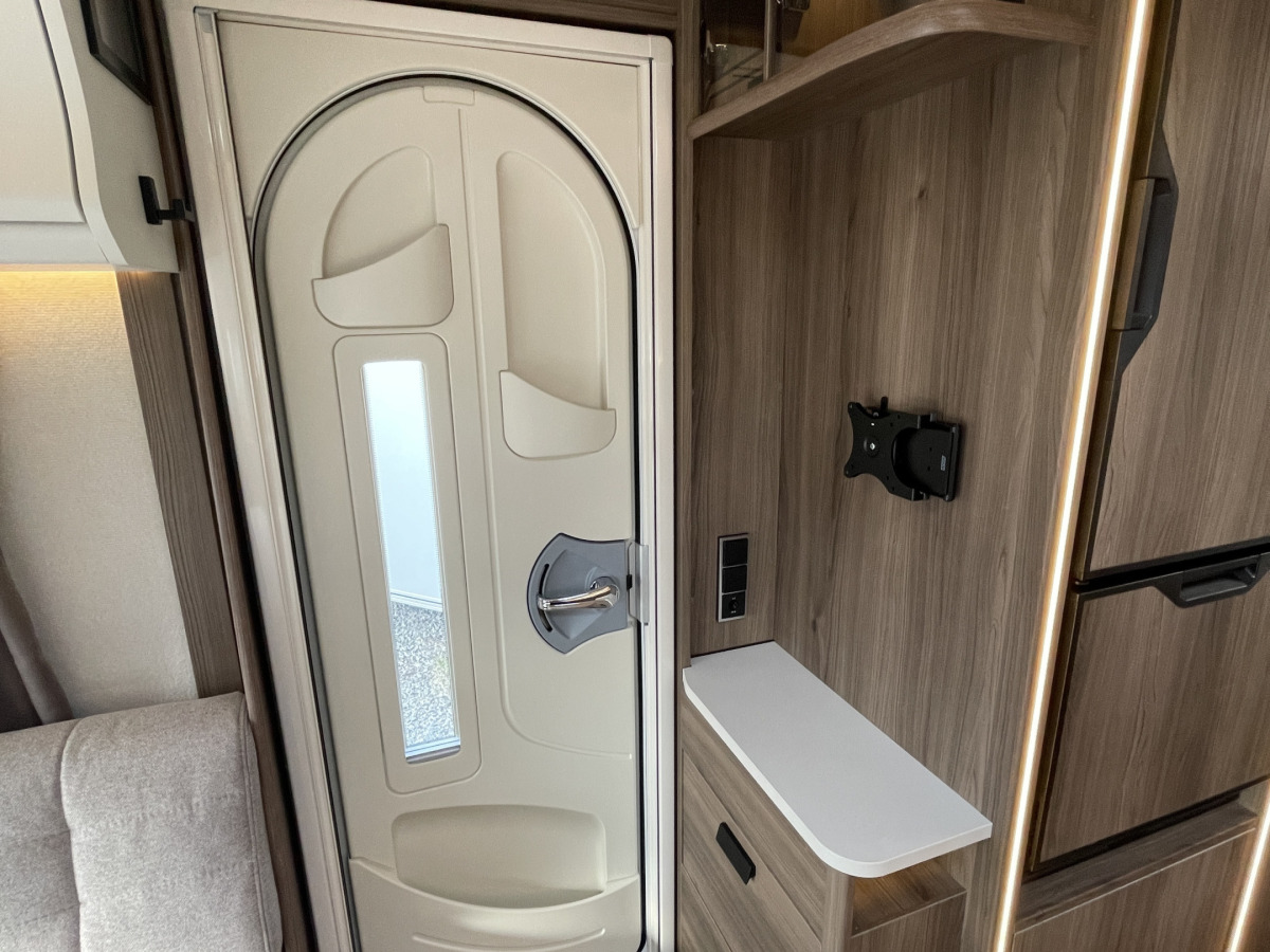 KABE ONYX 630 TDL KS STOR TOALETT KOMFORTPAKET LÅNGBÄDDAR, bild 15 av 32