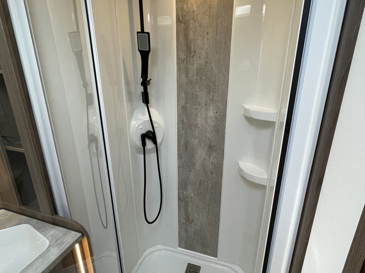 KABE ONYX 630 TDL KS STOR TOALETT KOMFORTPAKET LÅNGBÄDDAR, bild 22 av 32