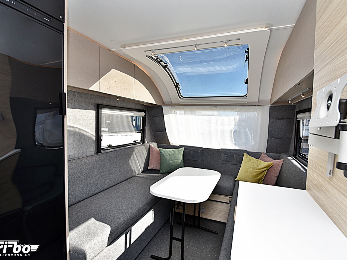 Adria 362 LH Altea, Långbäddar, bild 5 av 20