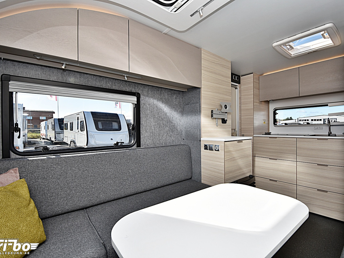 Adria 362 LH Altea, Långbäddar, bild 7 av 20