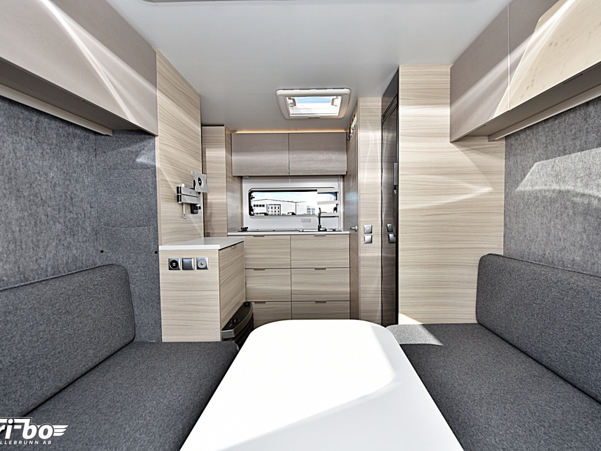Adria 362 LH Altea, Långbäddar, bild 8 av 20