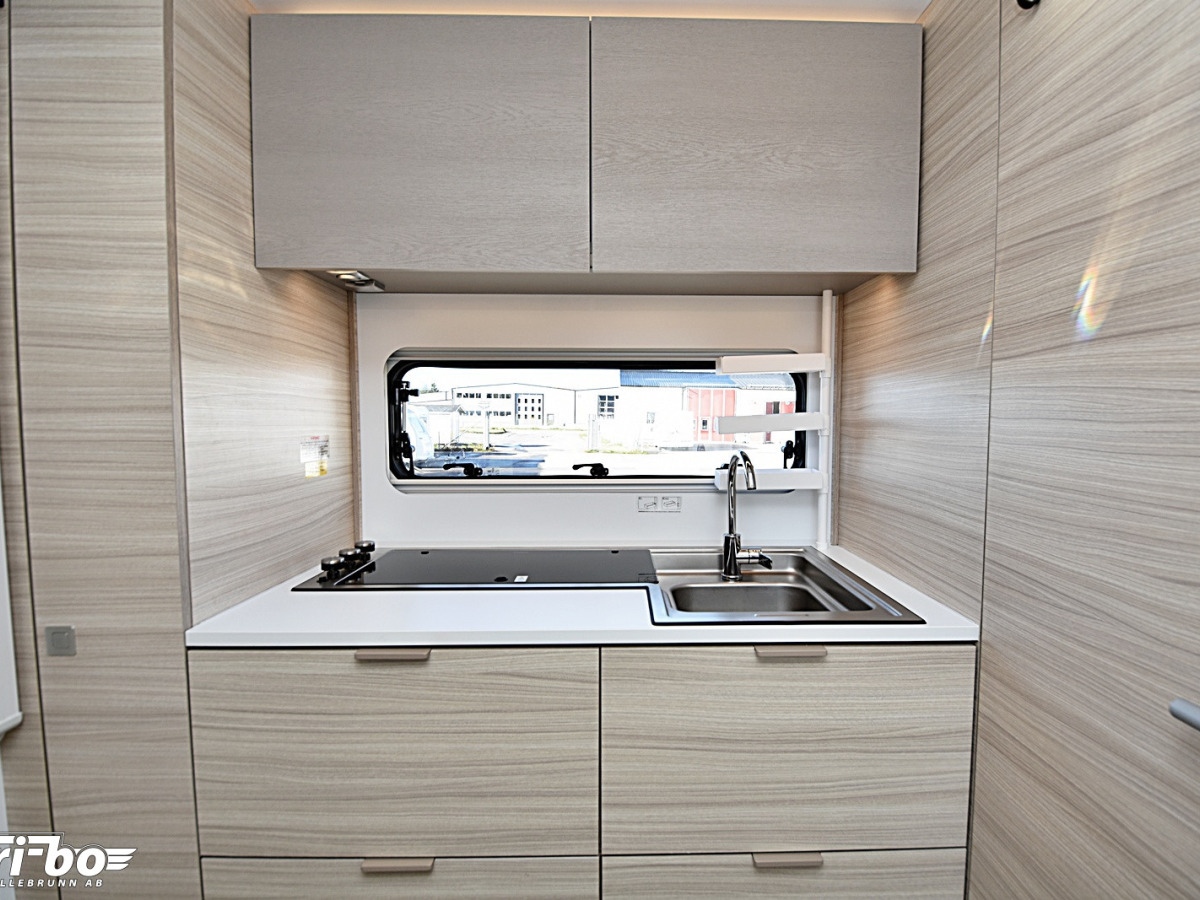 Adria 362 LH Altea, Långbäddar, bild 13 av 20