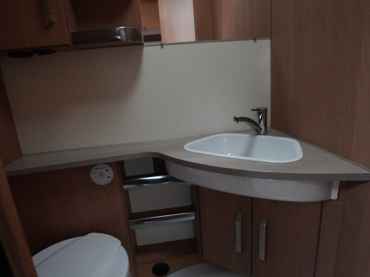 Knaus 500, bild 5 av 20