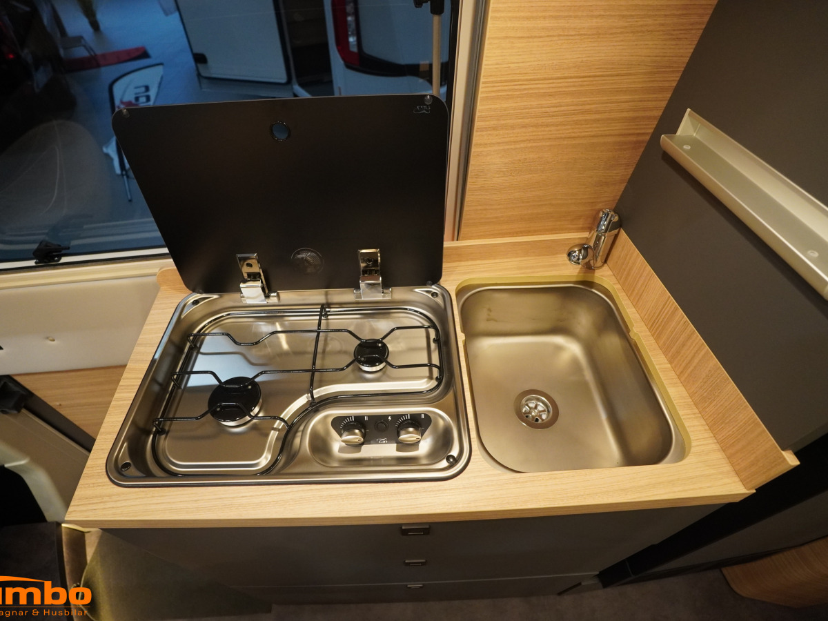 Malibu 640 LE GT Skyview, Stor kyl, Dieselpanna, 4000kg, bild 6 av 19