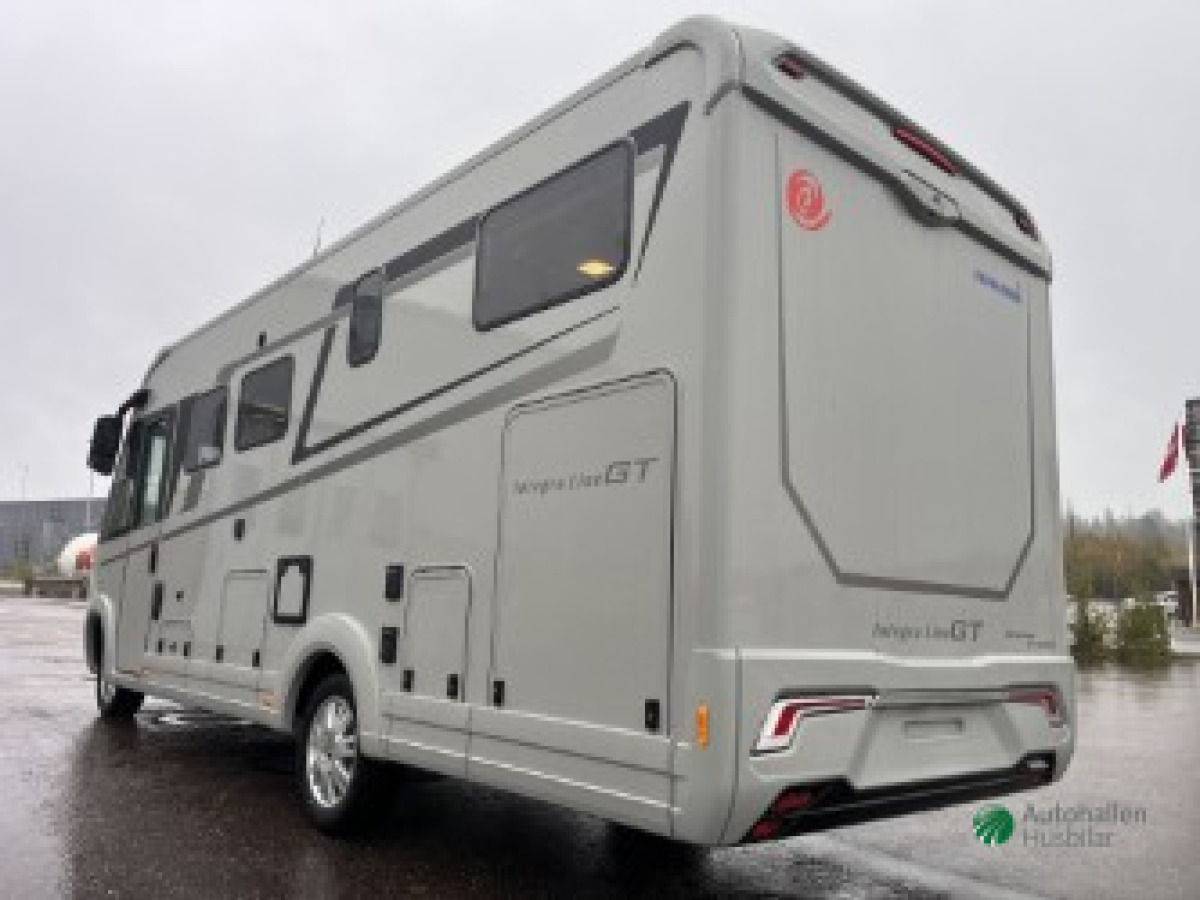 Eura Mobil Integra Line 726 EF Mercedes GT / Långbäddar, bild 3 av 16
