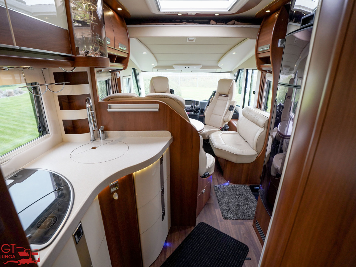 Carthago Chic E-Line I 51 Linerclass Långbäddar AC x2 I KAMPANJ, bild 16 av 46