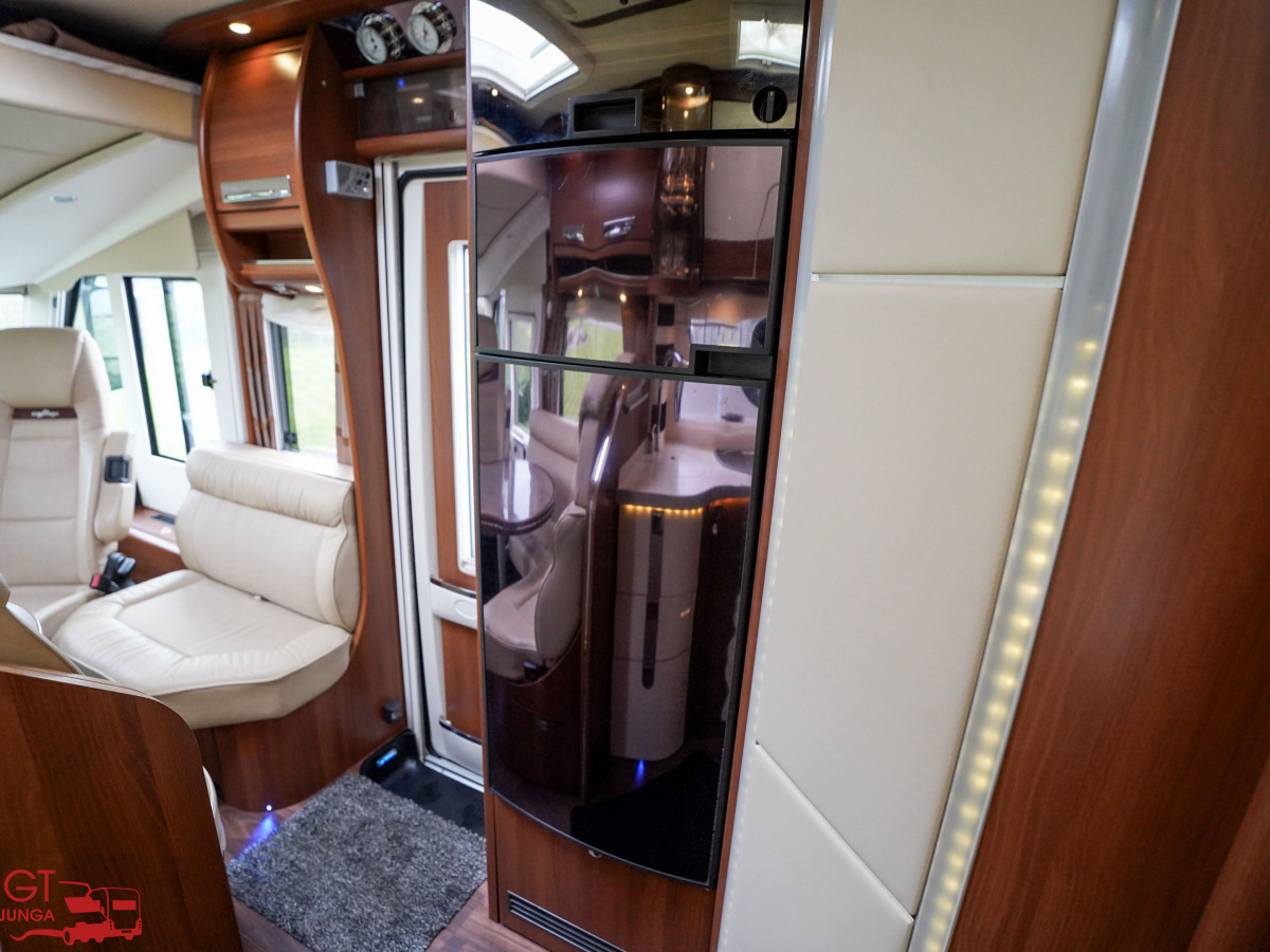 Carthago Chic E-Line I 51 Linerclass Långbäddar AC x2 I KAMPANJ, bild 32 av 46