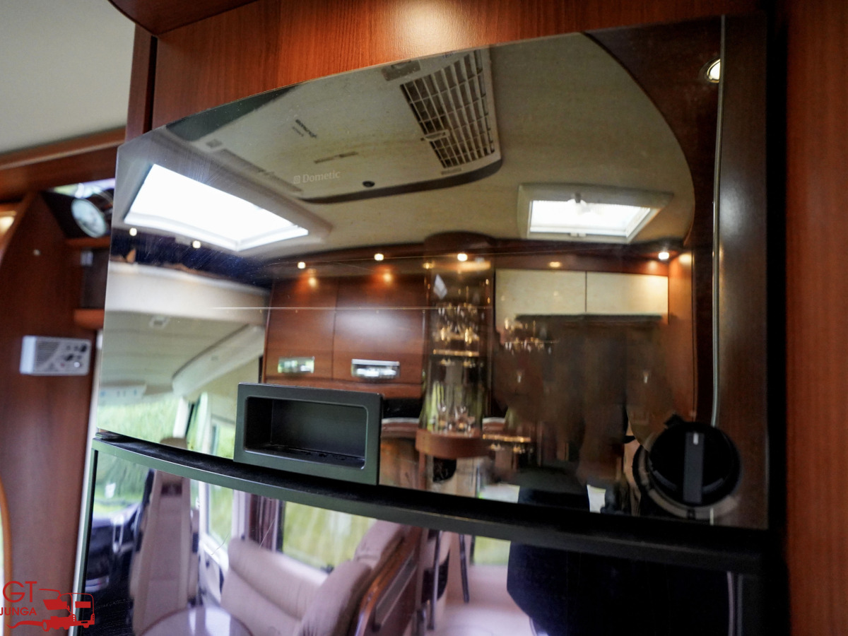 Carthago Chic E-Line I 51 Linerclass Långbäddar AC x2 I KAMPANJ, bild 34 av 46