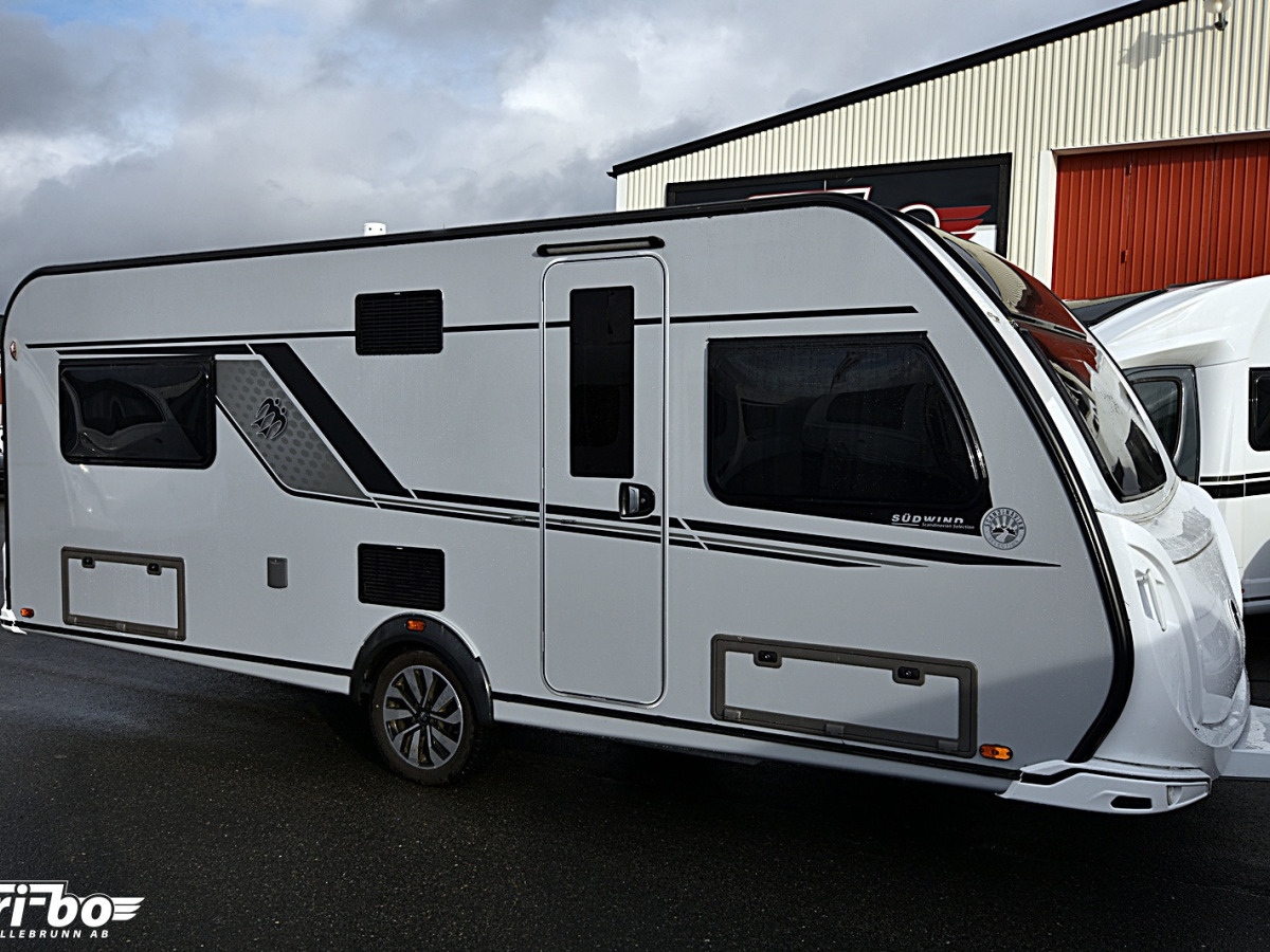 Knaus 590 UE Scandinavian Selection, Långbäddar, bild 2 av 29