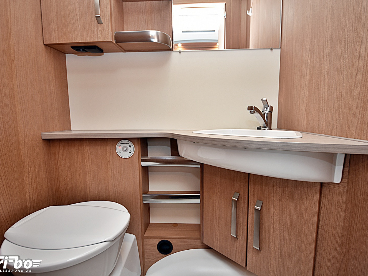 Knaus 540 UE Sport, Långbäddar, bild 22 av 27