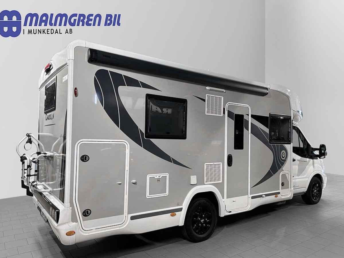 Chausson 720 170HK AUTOMAT 3500KG 6-BÄDDAR 5-Sits AC SOLCELL CYKELSTÄLL, bild 3 av 50