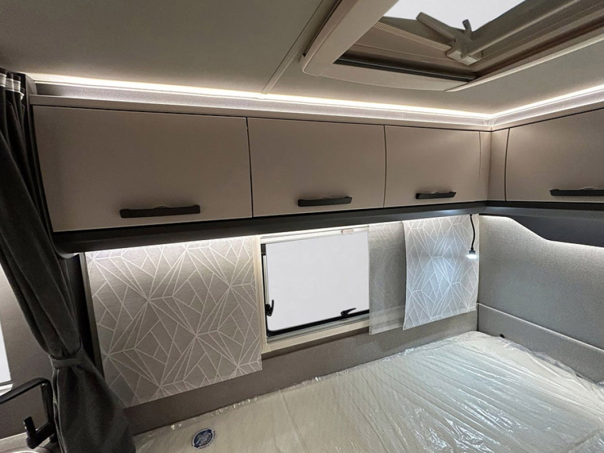 Knaus LVE TI PLATINUM SELECTION 590 MF AUTOMAT Franskbädd ADAPTIV Far, bild 20 av 44
