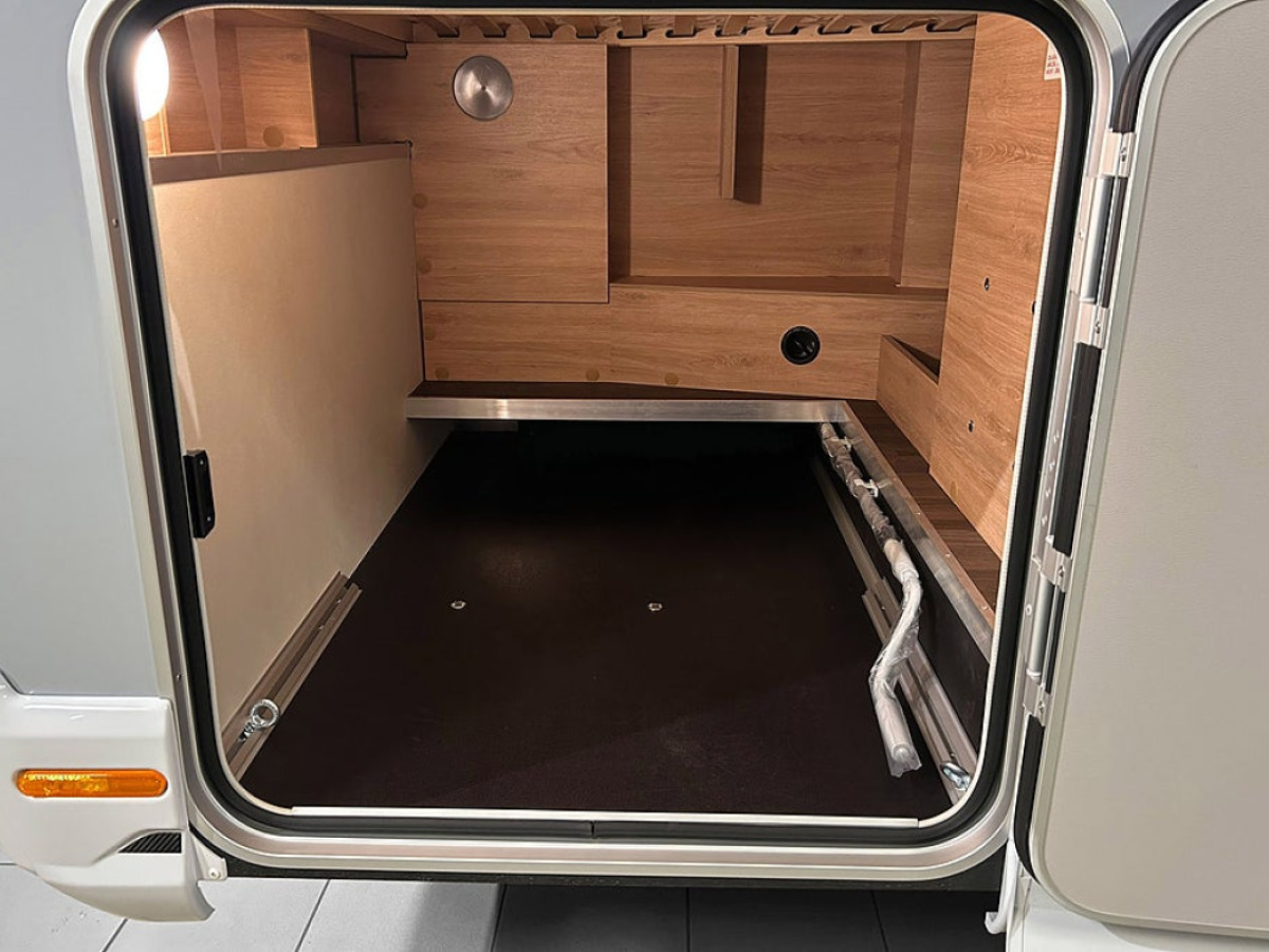 Knaus LVE TI PLATINUM SELECTION 590 MF AUTOMAT Franskbädd ADAPTIV Far, bild 28 av 44