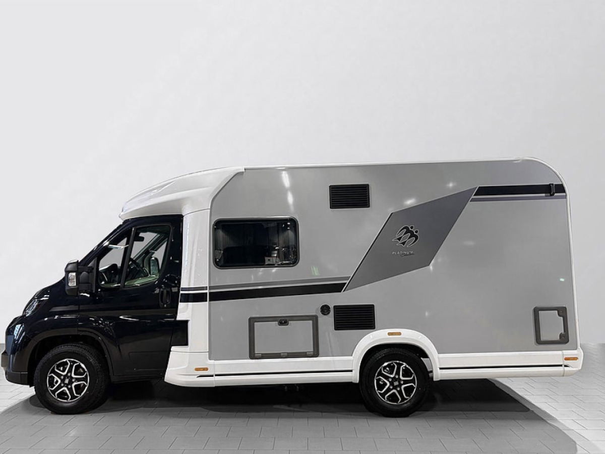 Knaus LVE TI PLATINUM SELECTION 590 MF AUTOMAT Franskbädd ADAPTIV Far, bild 38 av 44