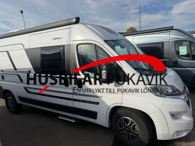 Adria Twin Nordic All in Dubbla AC Solcell Backkamera