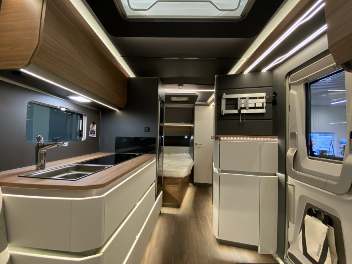Knaus AZUR 500 FU Demo vagn, bild 12 av 21