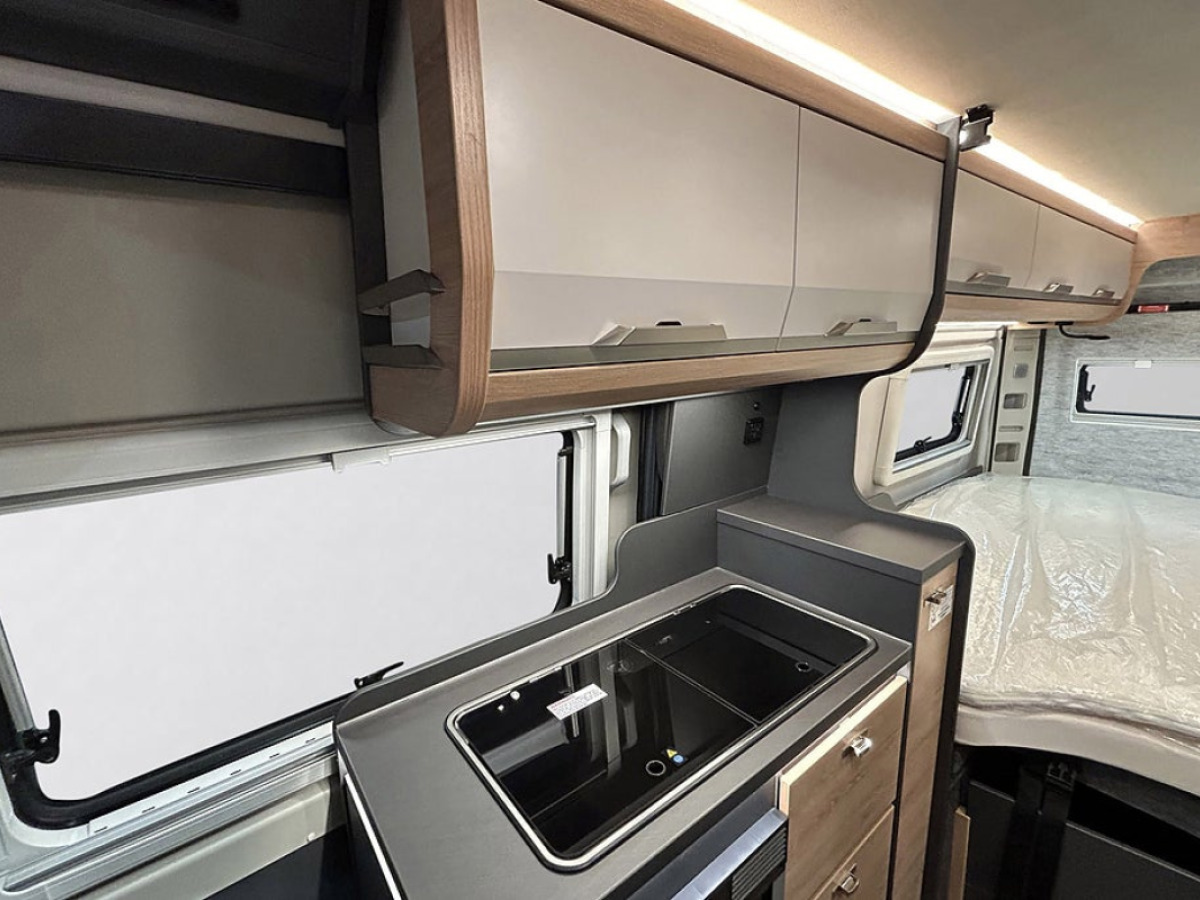 Knaus BOXLIFE 600 ME AUTOMAT ADAPTIV FARTHÅLLARE LÅNGBÄDDAR, bild 18 av 36