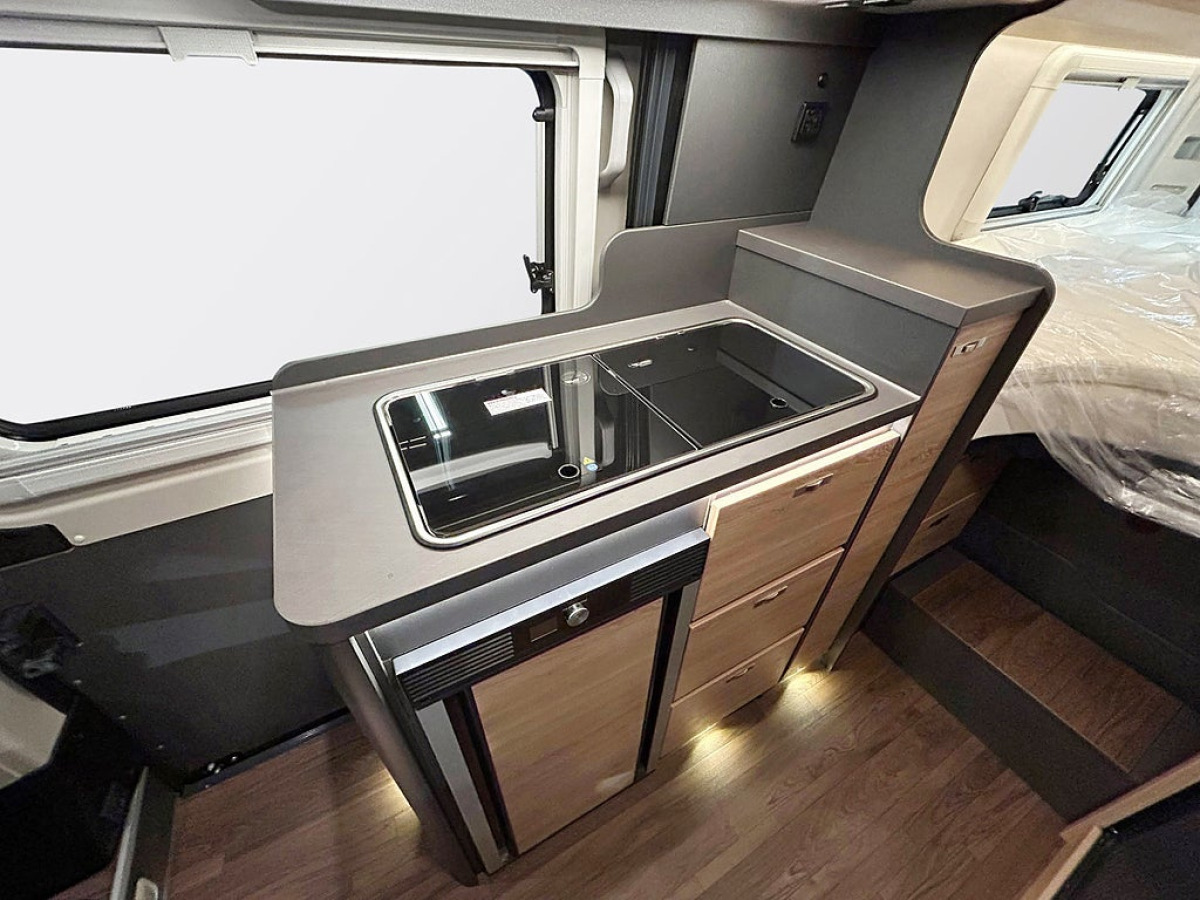 Knaus BOXLIFE 600 ME AUTOMAT ADAPTIV FARTHÅLLARE LÅNGBÄDDAR, bild 12 av 36