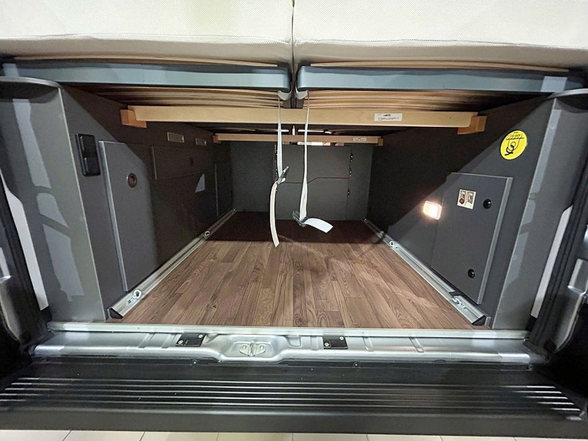 Knaus BOXLIFE 600 ME AUTOMAT ADAPTIV FARTHÅLLARE LÅNGBÄDDAR, bild 23 av 36