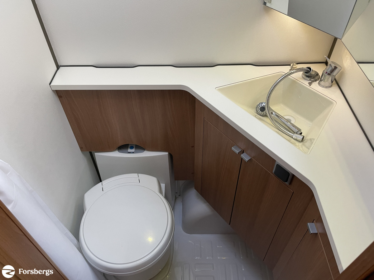 KABE ROYAL 780 GLE KS // Kampanj ränta 3,95 // Vintervagn redo för fjällen //, bild 18 av 28